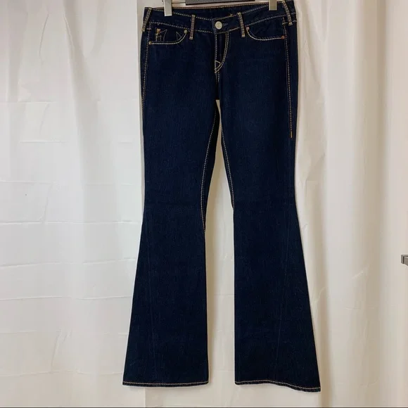 True Religion Wide Leg Flare Jeans NWOT Size 28 - Picture 2 of 14